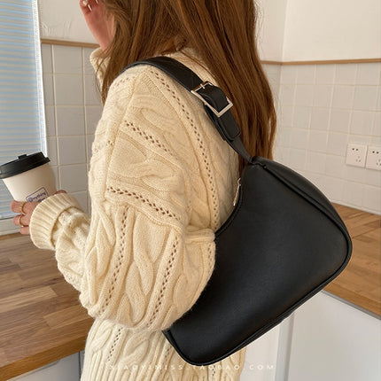 Female Vintage Hand Carrying Underarm Bag