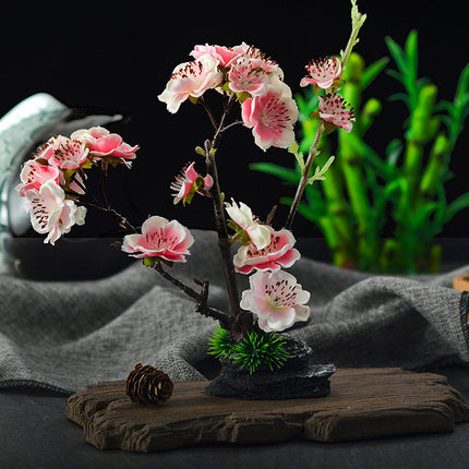 Creative Small Ornaments With Decorative Flowers and Plants