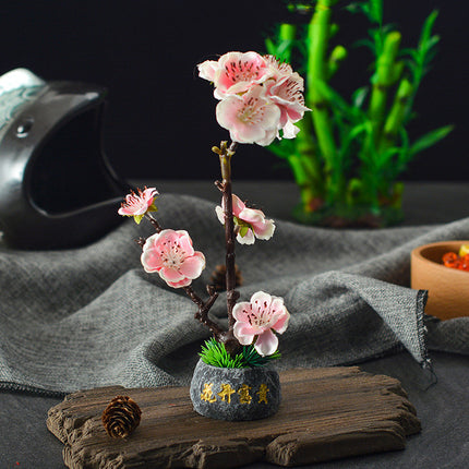 Creative Small Ornaments With Decorative Flowers and Plants