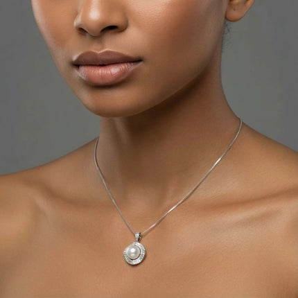 Statement-Halskette mit Halo-Perle