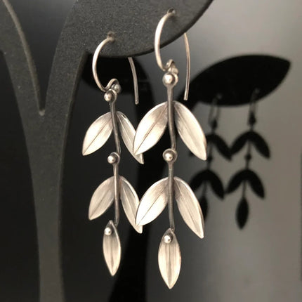 Bohemian Retro Simple Leaf Shaped Earrings