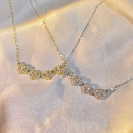 Retro Magnetic Folding Heart Shaped Four Leaf Clover Pendant Necklace