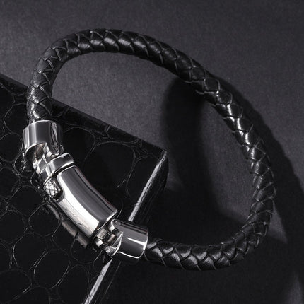 Hand-woven Leather Stainless Steel  Men And Women Bracelet