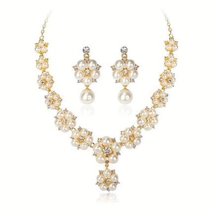 3 PCs Vintage Luxury Short Artificial Pearl Rhinestone Alloy Clavicle Chain Necklace And Earrings Set Jewelry