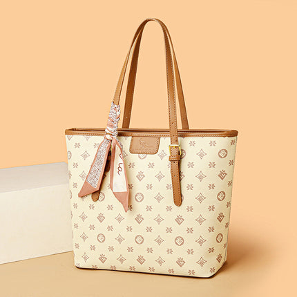 The Charm Women's Shoulder Bag