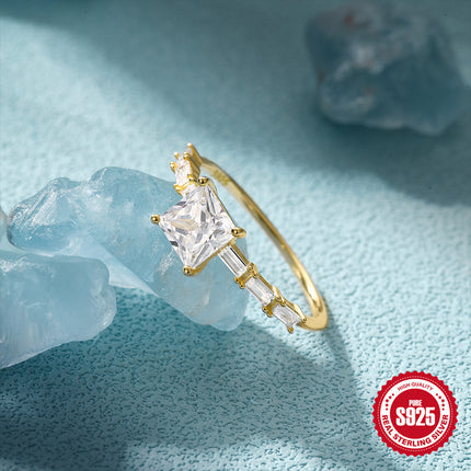 5 Sterling Silver Luxury Square Diamond-studded Ring